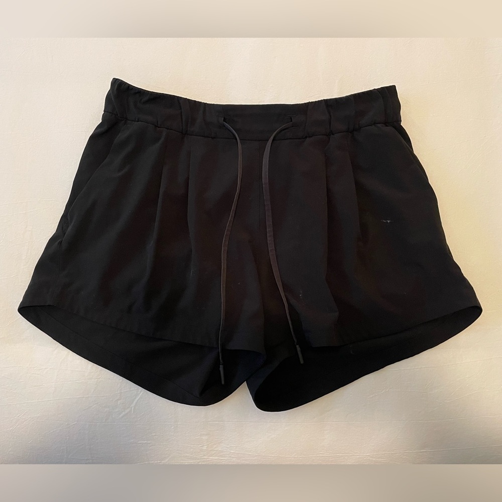 Lululemon On the Fly Short